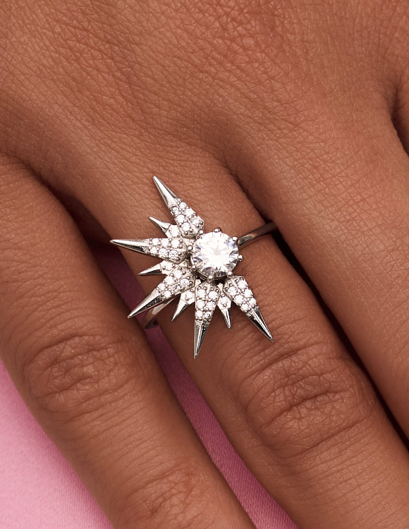 Серебряное кольцо с фианитами Miestilo