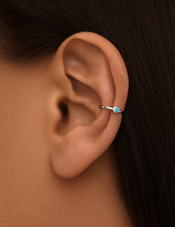 Серебряный кафф с искуственной бирюзой Miestilo